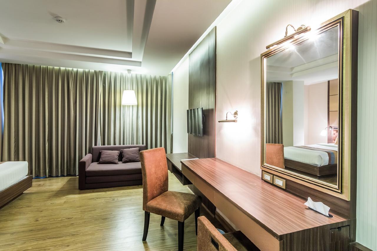 Gallery Design - Sha Extra Plus Sisaket Екстериор снимка