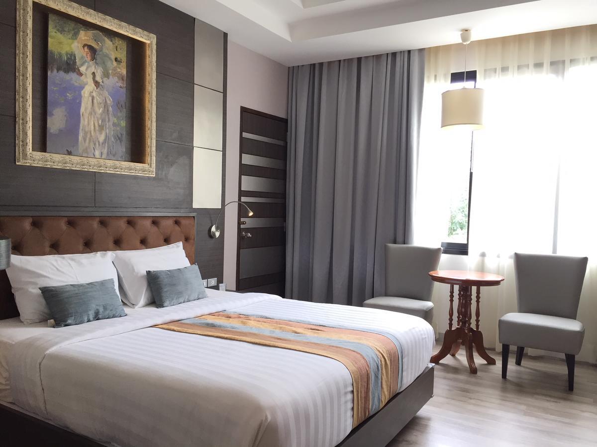 Gallery Design - Sha Extra Plus Hotel Sisaket Екстериор снимка